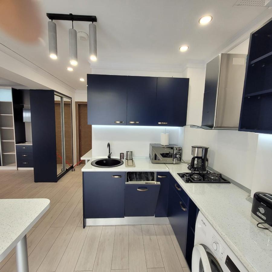 Studio 10 - Catedral Residence Bucharest - Free Parking 外观 照片